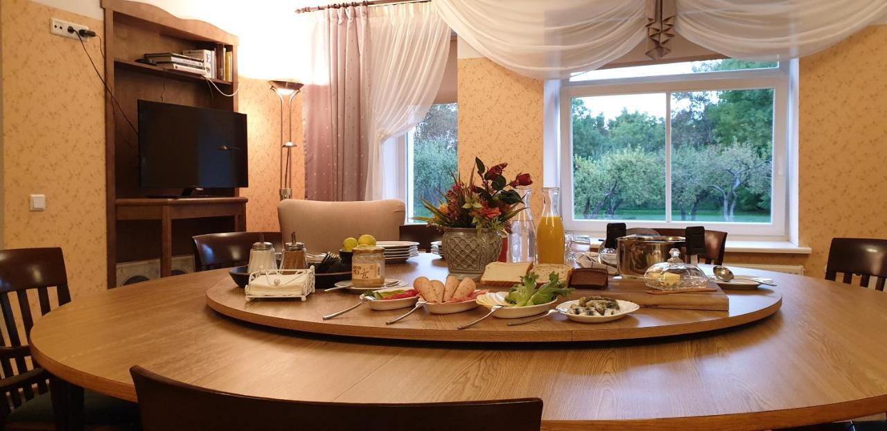 Kuelalistemaja Kukruse Residents Hotel Kohtla-Järve Eksteriør billede
