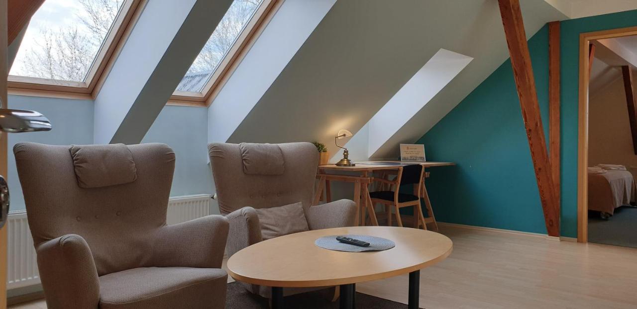 Kuelalistemaja Kukruse Residents Hotel Kohtla-Järve Eksteriør billede